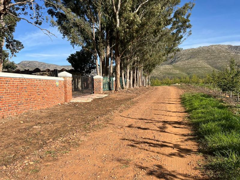 6 Bedroom Property for Sale in Joubertina Rural Eastern Cape